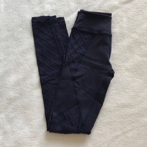 Beyond Yoga xs navy leggings